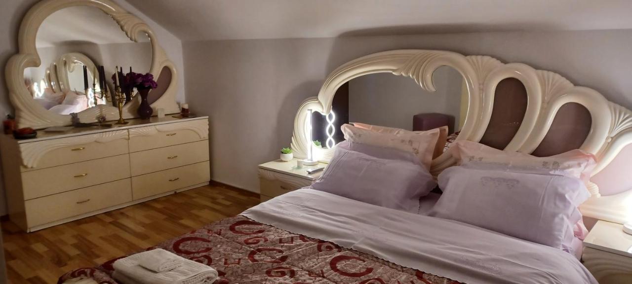 Вілла Casa Irina П'ятра-Нямц Екстер'єр фото
